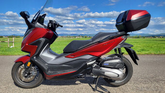 Honda Forza 125