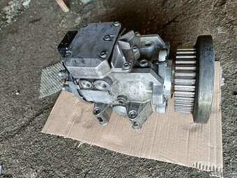 Vstrekovacie čerpadlo audi a4 b6-106L
