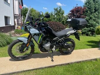 CFMOTO 450 MT