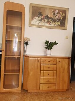 Ubivaciu stenu masív, taburetka starožitna