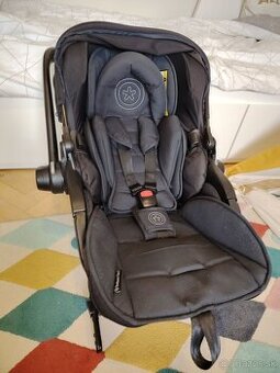 PREDAM - Kiddy Evoluna i-Size 2 autosedačka, cierna farba