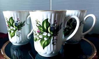 Porcelán , šálky, misy, koláčový set