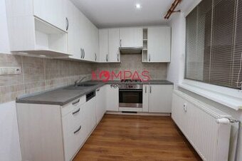 MODERNÝ, KOMPLETNE PREROBENÝ 3-IZB.BYT S LODŽIOU, OČOVÁ