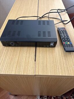 Satelitný príjmač