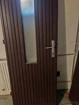 Vchodové dvere drevené 140-ky - 1
