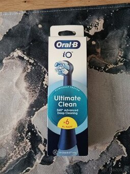 Oral-B iO Ultimate Clean Black 6 ks