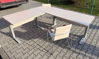 Kancelársky rohový stôl