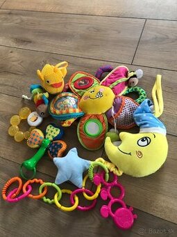 Hračky pre bábätko mix