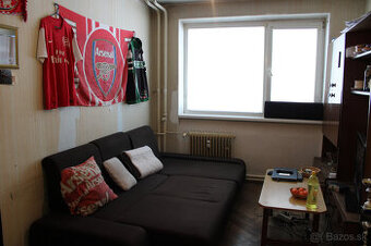 SPEKTRUM REALITY- Na Predaj 2-izbový byt, 49 m2, okres Priev