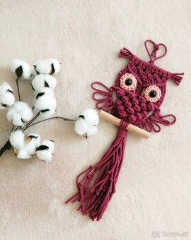 macrame sova cyklámenová