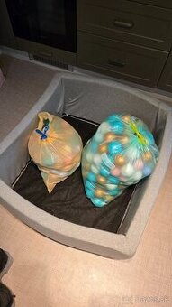 Suchý bazén s guličkami