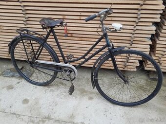 Predám starý bicykel na dekoráciu