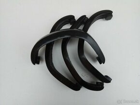 Škoda 1000MB gumy na nárazník