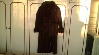 Predáme dámsky zimný elegantný dlhý termo kožuch