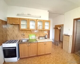 Exkluzívne Predaj pekný, šikovný 1-izbový byt, v príjemnom 