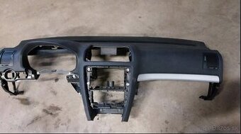 Prístrojovka Škoda octavia 2