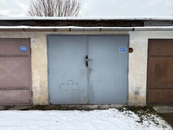 Garáž na prenájom Karlovo - 1