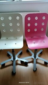 Detská stolička ružová a biela