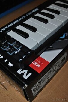 M-Audio Keystation Mini 32 MK3 MIDI Keyboard