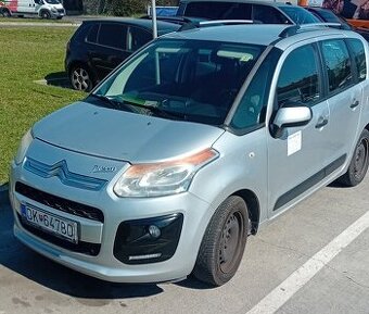 Bolt taxi Len 8 %