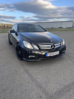 Mercedes-Benz E350 CGI Coupe AMG Paket w215