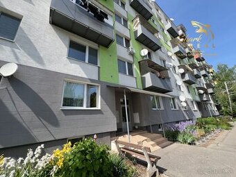 Veľký 3 izbový byt s balkónom predaj / Levice