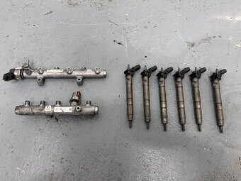 Vstrekovace 3.0tdi Bosch 059130277AR
