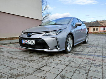 Toyota Corolla 1.8 Hybrid e-CVT Comfort Tech Best Edition