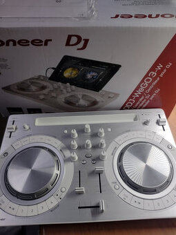 DJ kontroler Pioneer DJ DDJ WeGO4-W