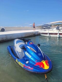Yamaha waverunner 1200 - vodny skuter
