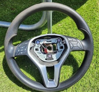 Volant Mercedes B180