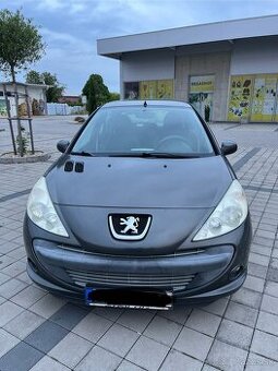 Peugeot 206+ rezervovaný do pondelka