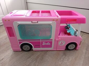 Barbie karavan snov