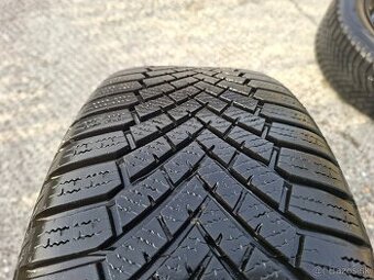 BMW plechové disky (originál) + zimné pneumatiky 205/55 R16