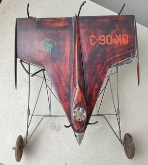 rychlostní upoutané letadlo