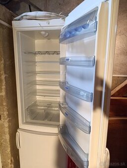 Darujem chladničku