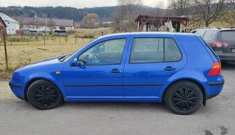 Volkswagen golf 4.  1.4 55kw benzín