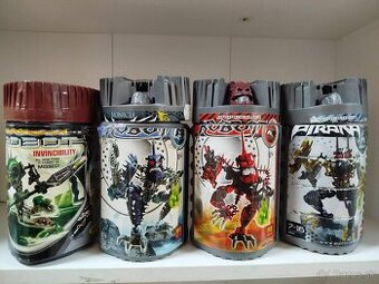 Na PREDAJ 4 kompletné sady hračiek v krabičkách--predáva sa