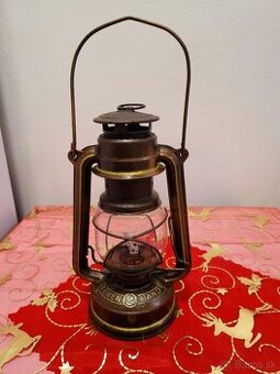 Nemecká petrolejka Feuer Hand