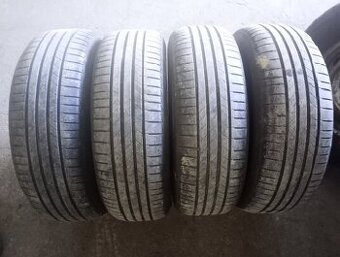 Letnepneu 215/65 R16 98H Bridgestone