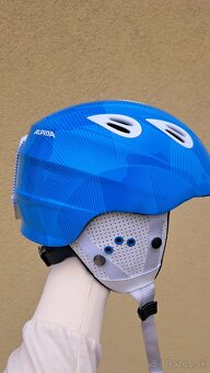 Detské lyže Volkl, lyžiarky, palice