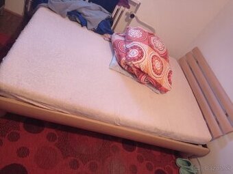 Predám posteľ 140x200