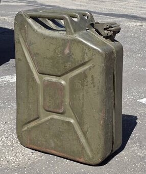 Plechová bandaska / kanister 20 litrový z roku 1955