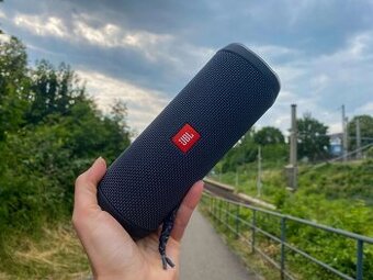 JBL Flip Essential 2