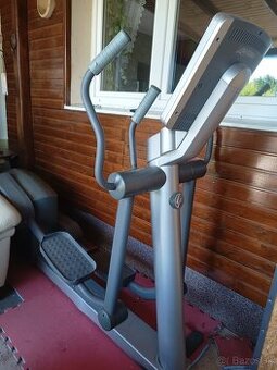 Eliptický trenažér