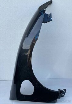 Porsche Taycan pravý blatník