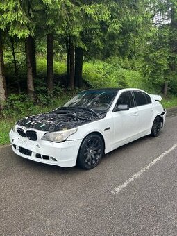 Rozpedam na diely bmw e60 530d 160 kw