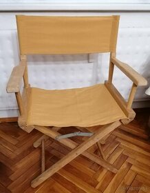Skladacia drevená stolička