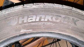Hankook 235/45R17 - 1
