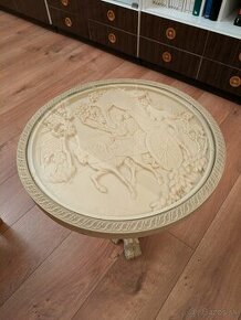 Alabastrový stolík 45 cm